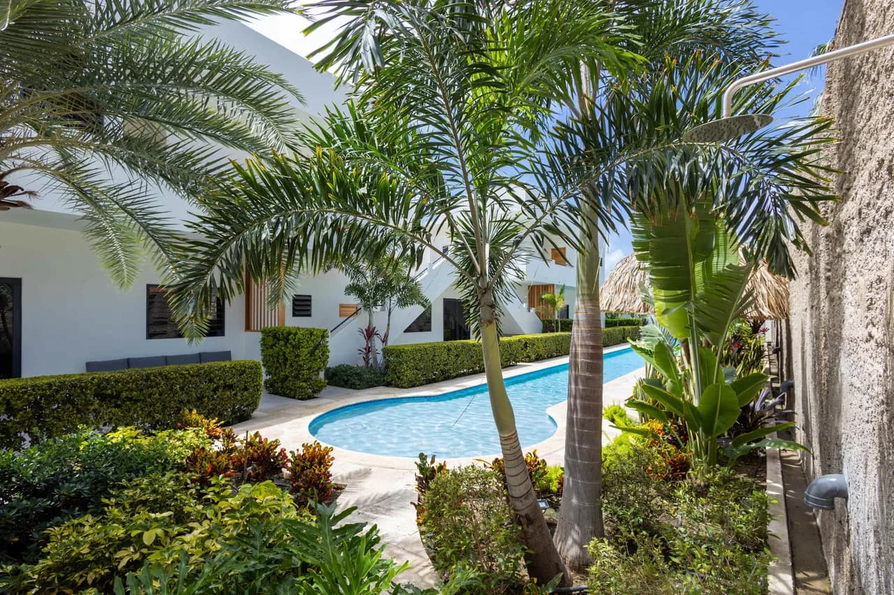 Schickes 3-Zimmer-Apartment • Aufenthalt im Mambo Beach Bereich, Foto 2