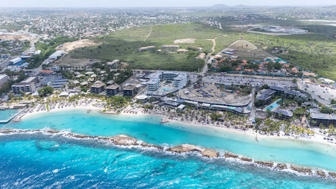 Schickes 3-Zimmer-Apartment • Aufenthalt im Mambo Beach Bereich, Foto 3