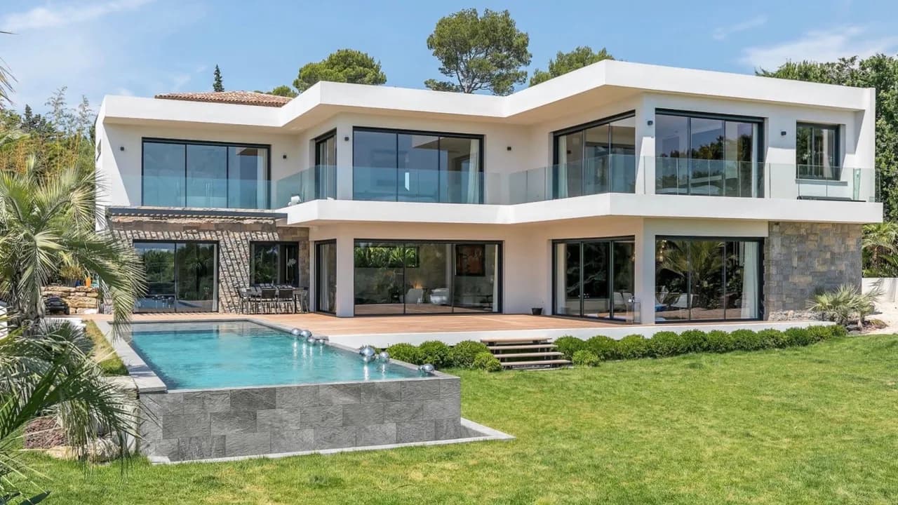 Retiro Moderno en la Exclusiva Mougins, foto 5