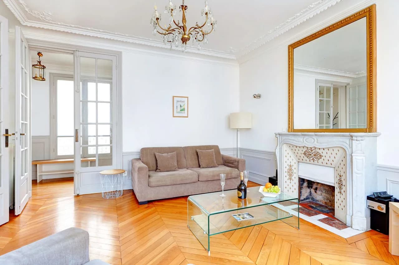 City View Two Bedroom Apartment in Paris, foto 2