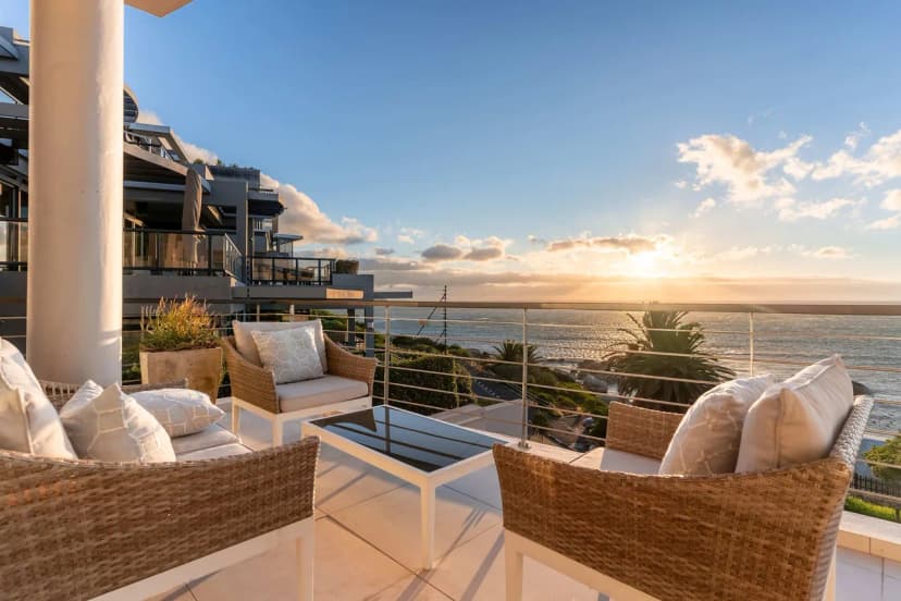 Ocean View Villa with Private Beach in Cape Town