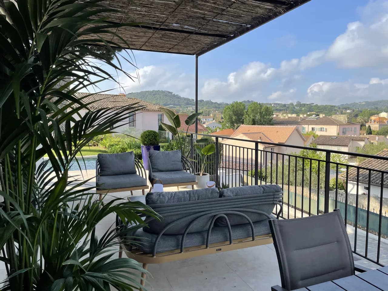 Gartenlounge-Villa mit privatem Pool und Ausblick, Foto 4
