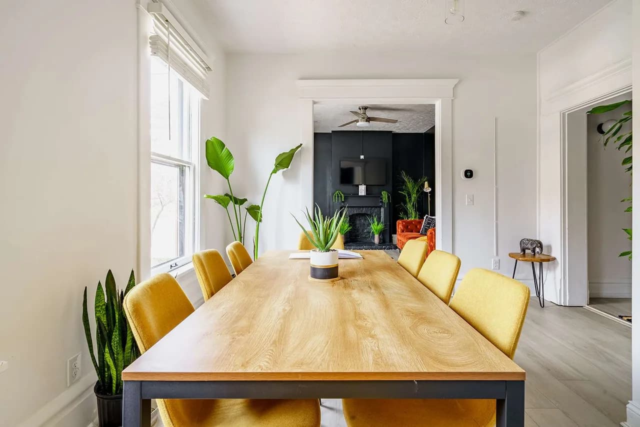 🌿Casa Nova by Jungle House | Near OSU, Convention Center & Nationwide Arena | 5,800+ Reviews | Downtown & Short North | Free Parking photo 2