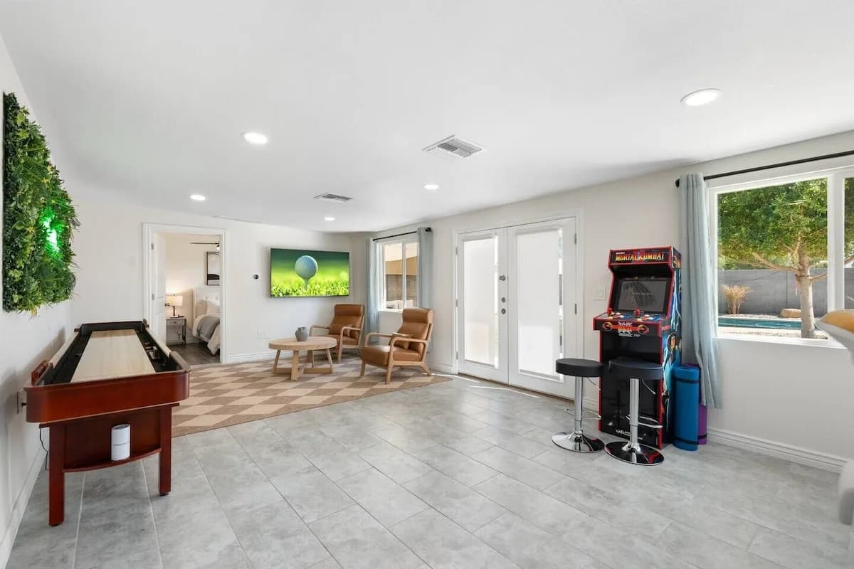 5BR, Piscine Chauffée, BBQ et Patio Couvert - DT Phx, photo 5