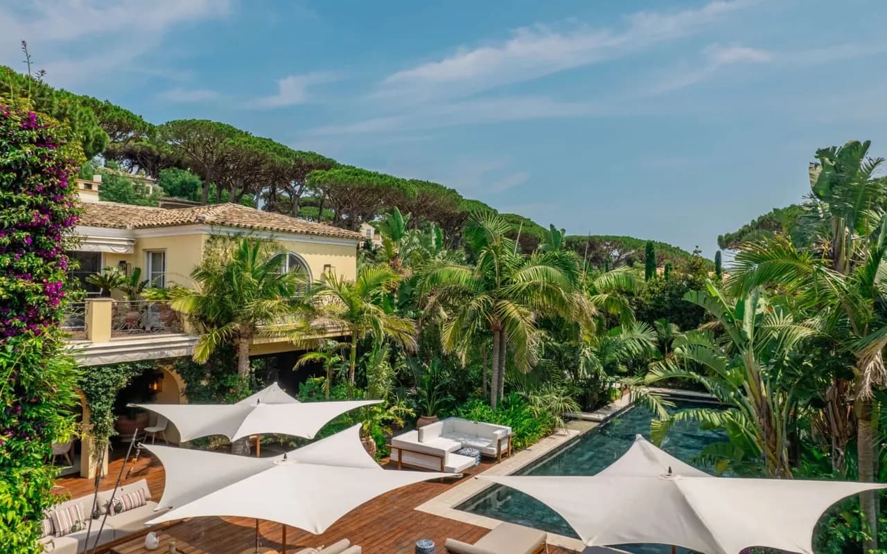Villa Élégante Avec Piscine et Vues