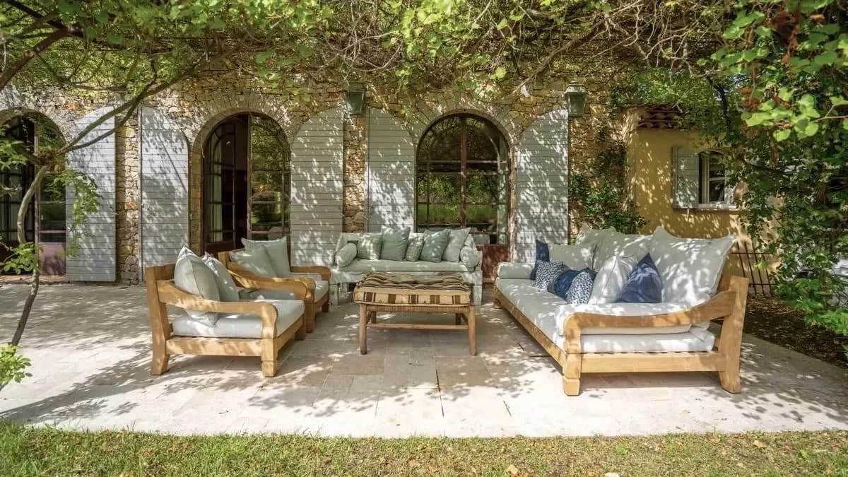 Maison côtière de luxe avec jardin au bord de la piscine, photo 5