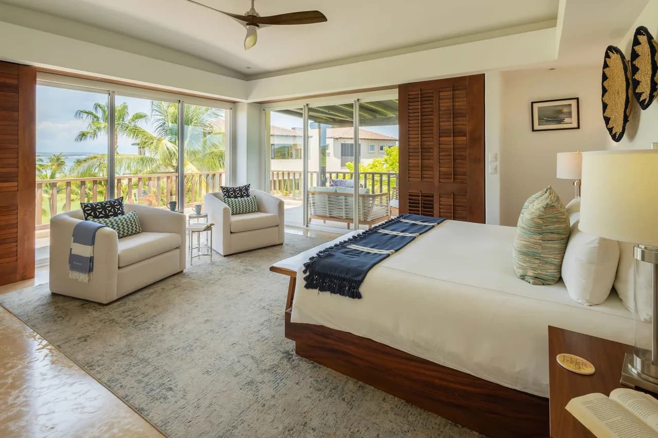 Beachfront Retreat with Private Access in Punta Mita, photo 3