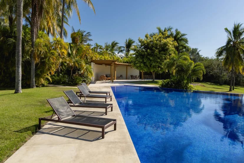 Beachfront Poolside Condo in Punta Mita