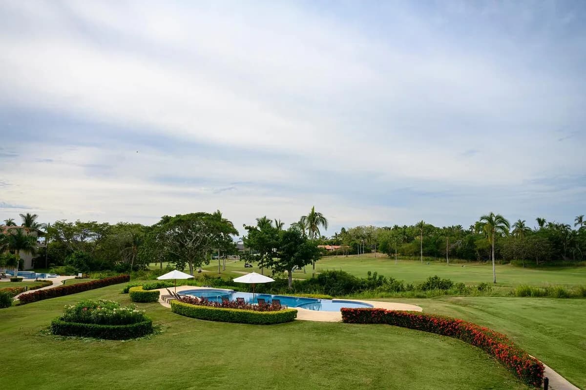 Family-Friendly Condo Steps from Beach in Punta Mita, photo 2