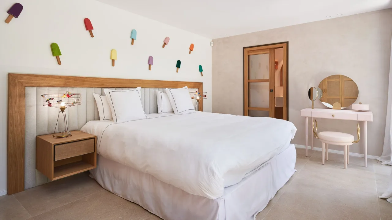 Luxuriöse Villa nur wenige Schritte von Pampelonne entfernt, Foto 3