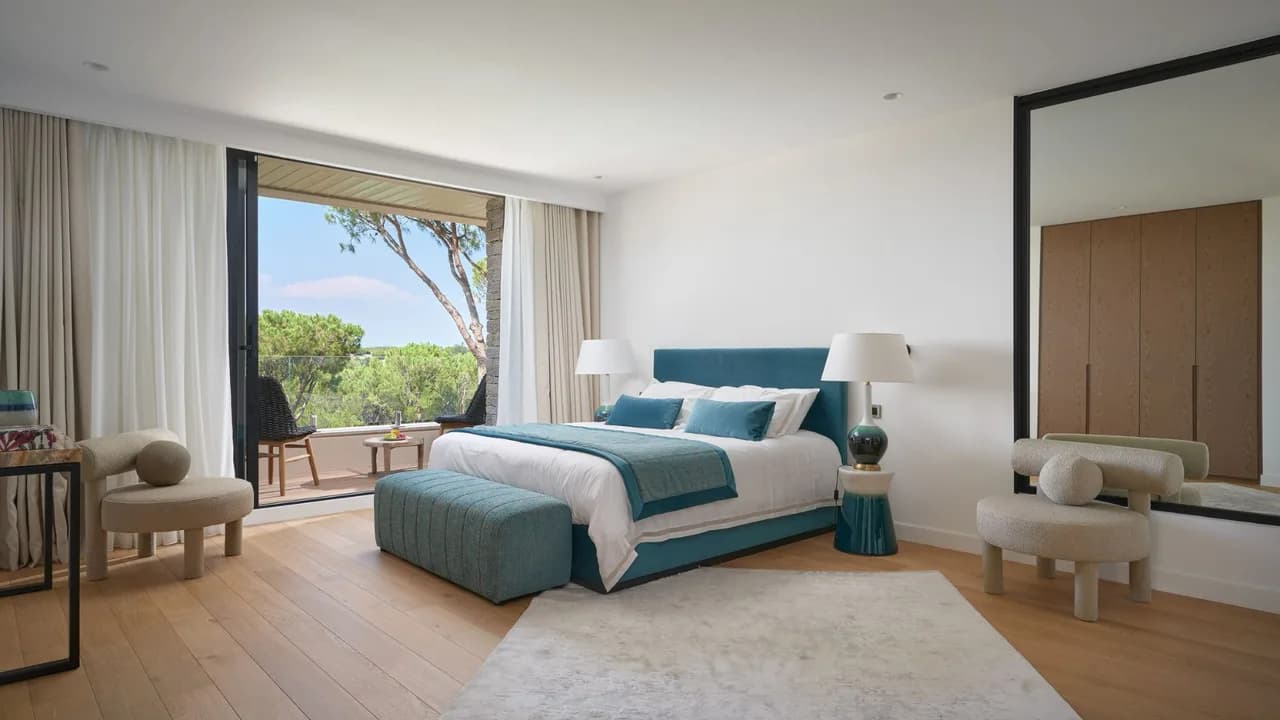 Zeitgenössische Villa mit Blick auf Saint-Tropez, Foto 3