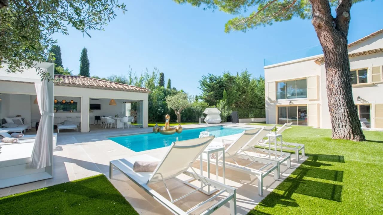 Zentral gelegenes Luxus-Retreat in Saint-Tropez, Foto 5