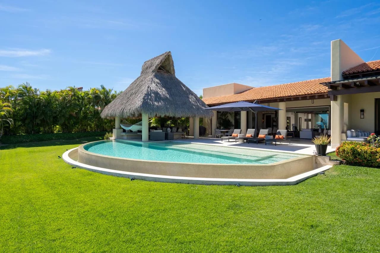 Ocean View Five Bedroom Villa in Punta Mita, photo 2