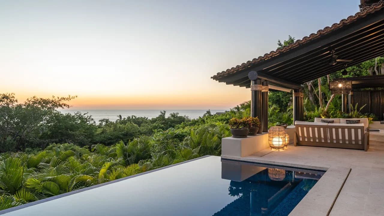 Stilvolles Oceanview Four Seasons Retreat