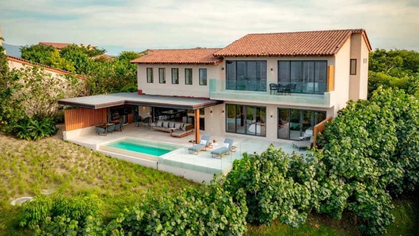 Contemporary Villa Near Kupuri Club