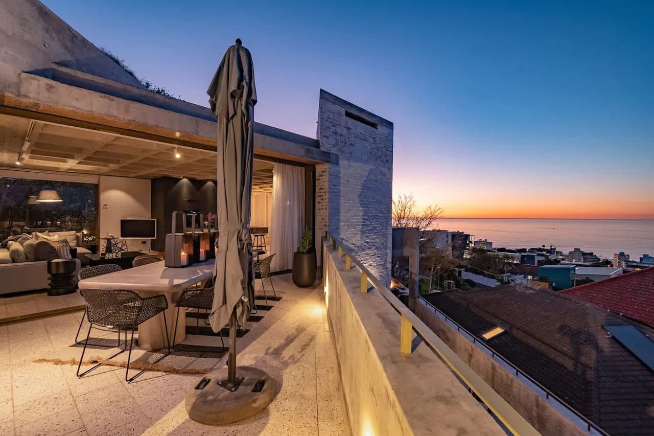 Ocean View Three Bedroom Penthouse in Cape Town