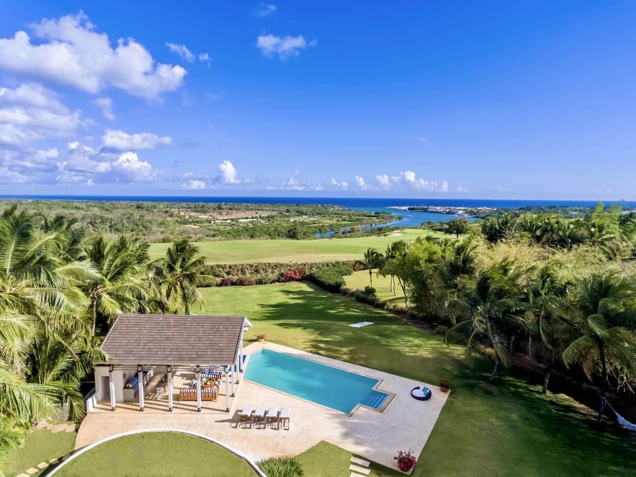 Caribbean Luxury Villa With Views photo 3