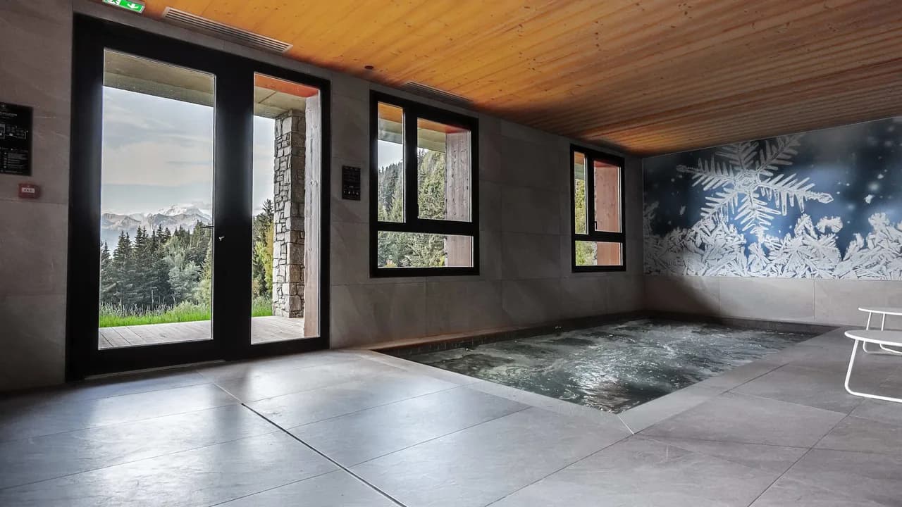 Chic Les Arcs Apartment With Spa photo 3
