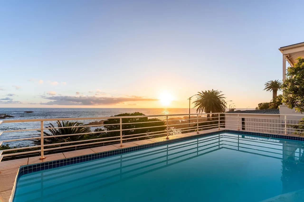 Sunset Azure Studio - Pool, Views, 2 min to beach photo 2