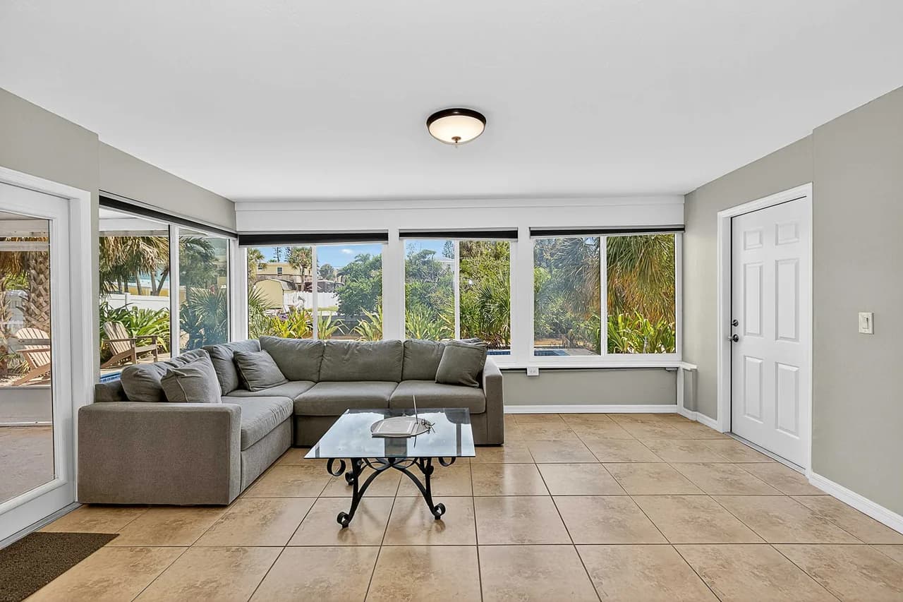 Remodeled Home with Heated Pool photo 3