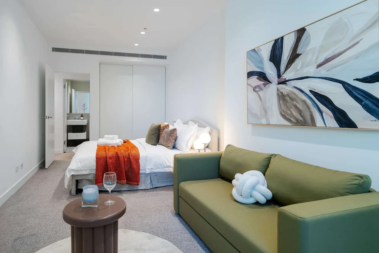 City View One Bedroom Retreat in Victoria photo 5