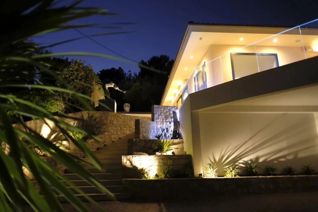 Villa Panorama Heights à Roquebrune-Cap-Martin, photo 2