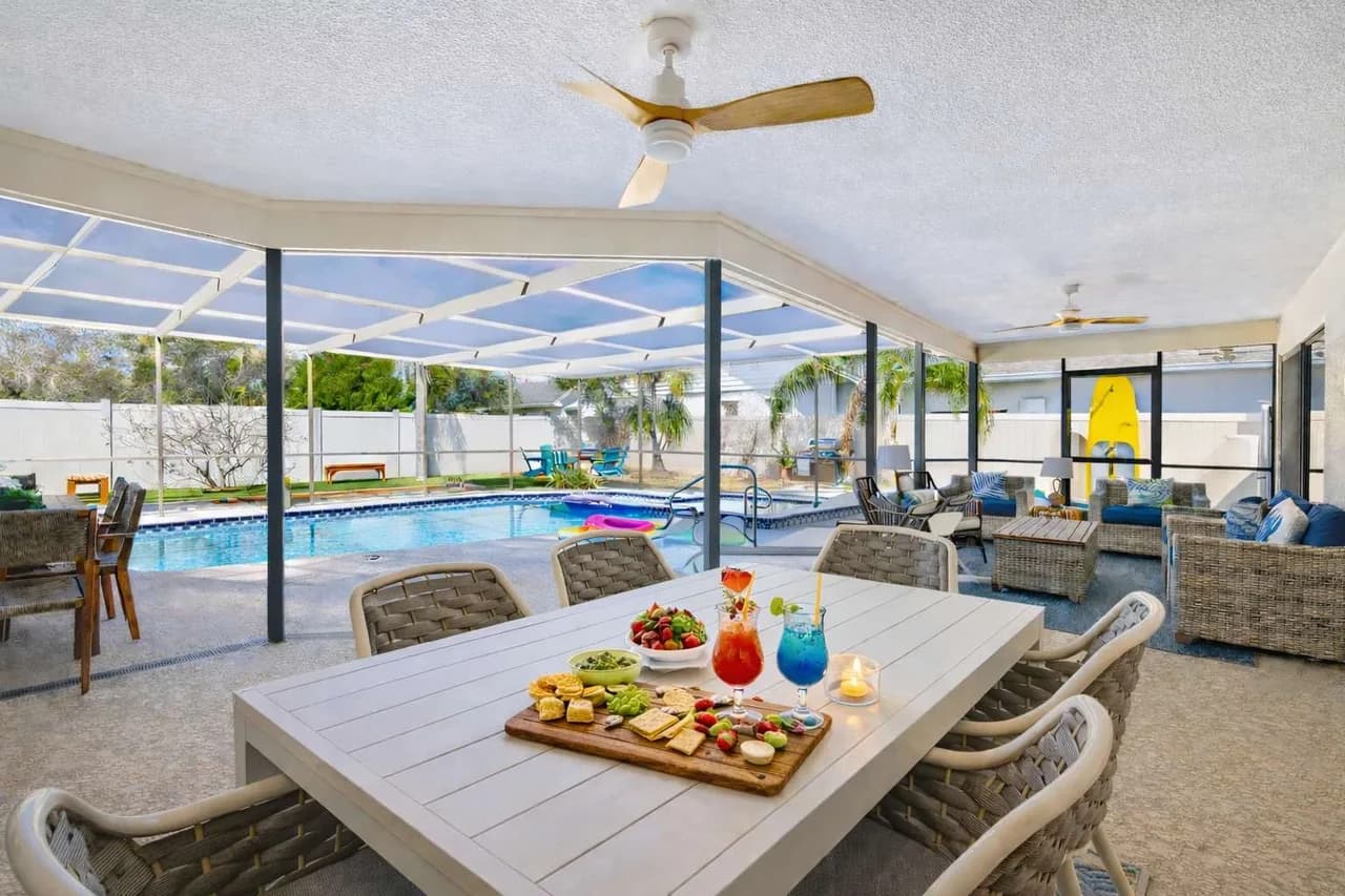 Heated Pool Four Bedroom Villa in Tampa Bay Area photo 2