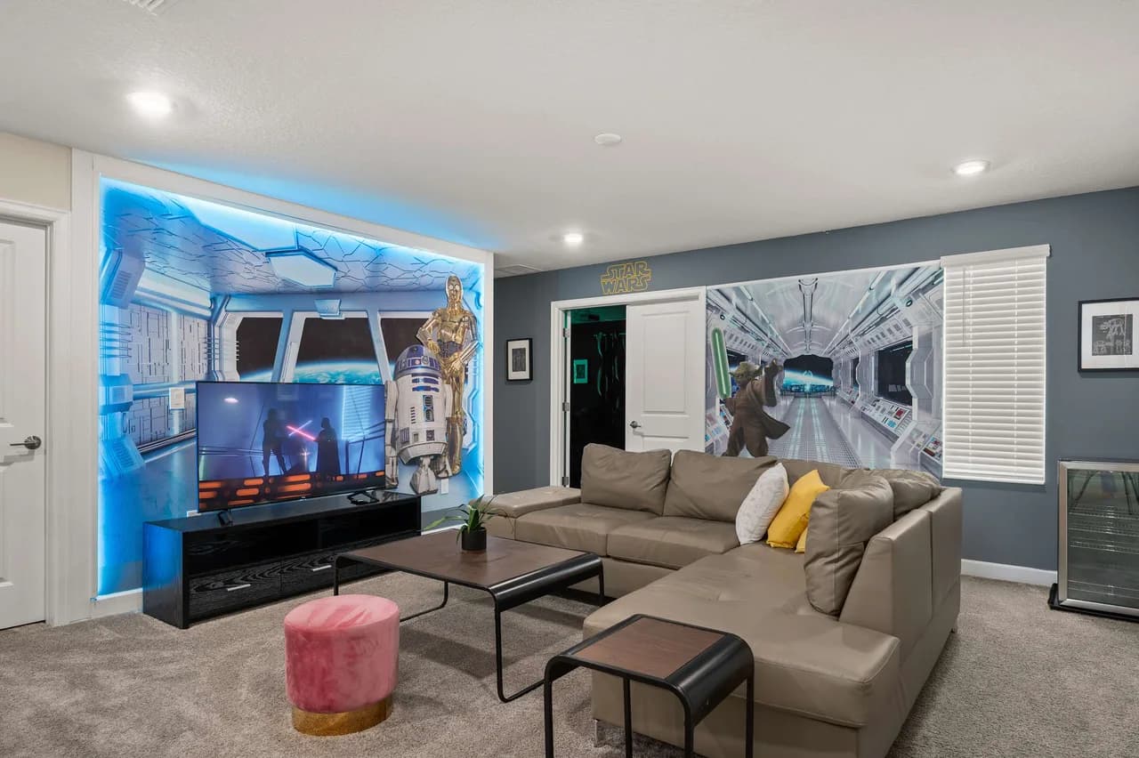 Private theater | Pool and spa | Sleeps 18 photo 4