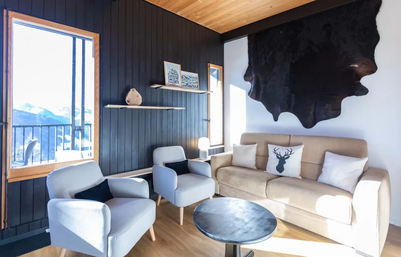 Smart Chalet Featuring Balcony And Views photo 3