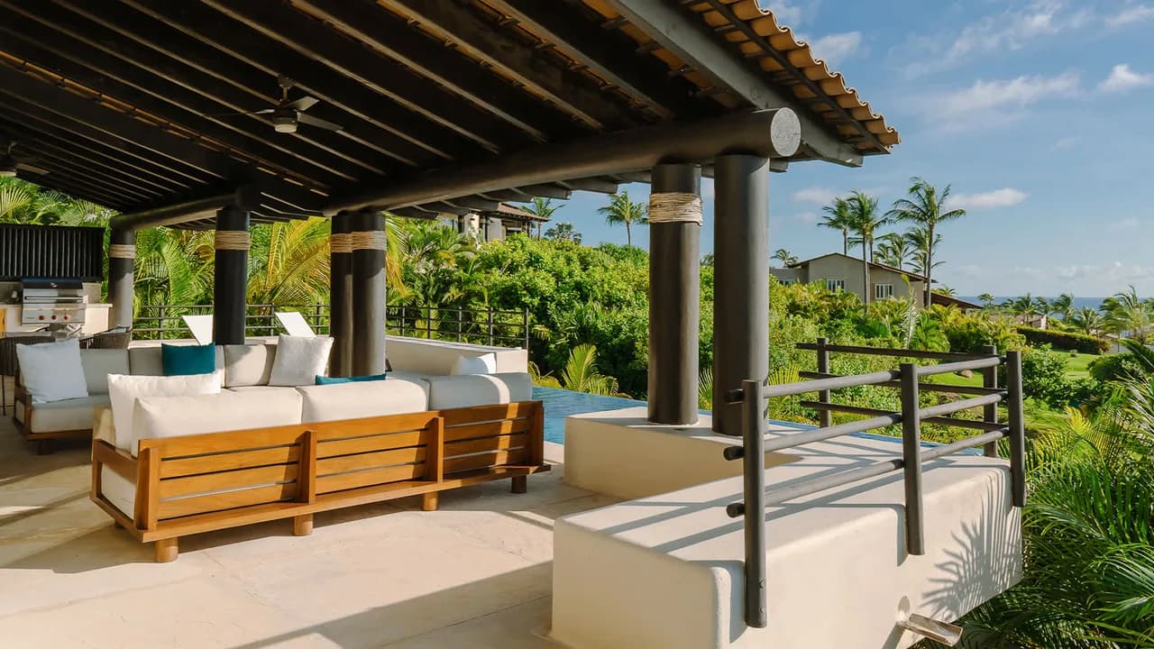Villa Spacieuse avec Vue sur l'Océan et les Palmiers, photo 4