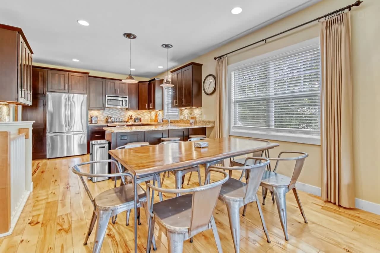 Lakefront Five Bedroom Villa in Lake Michigan Shore, photo 3