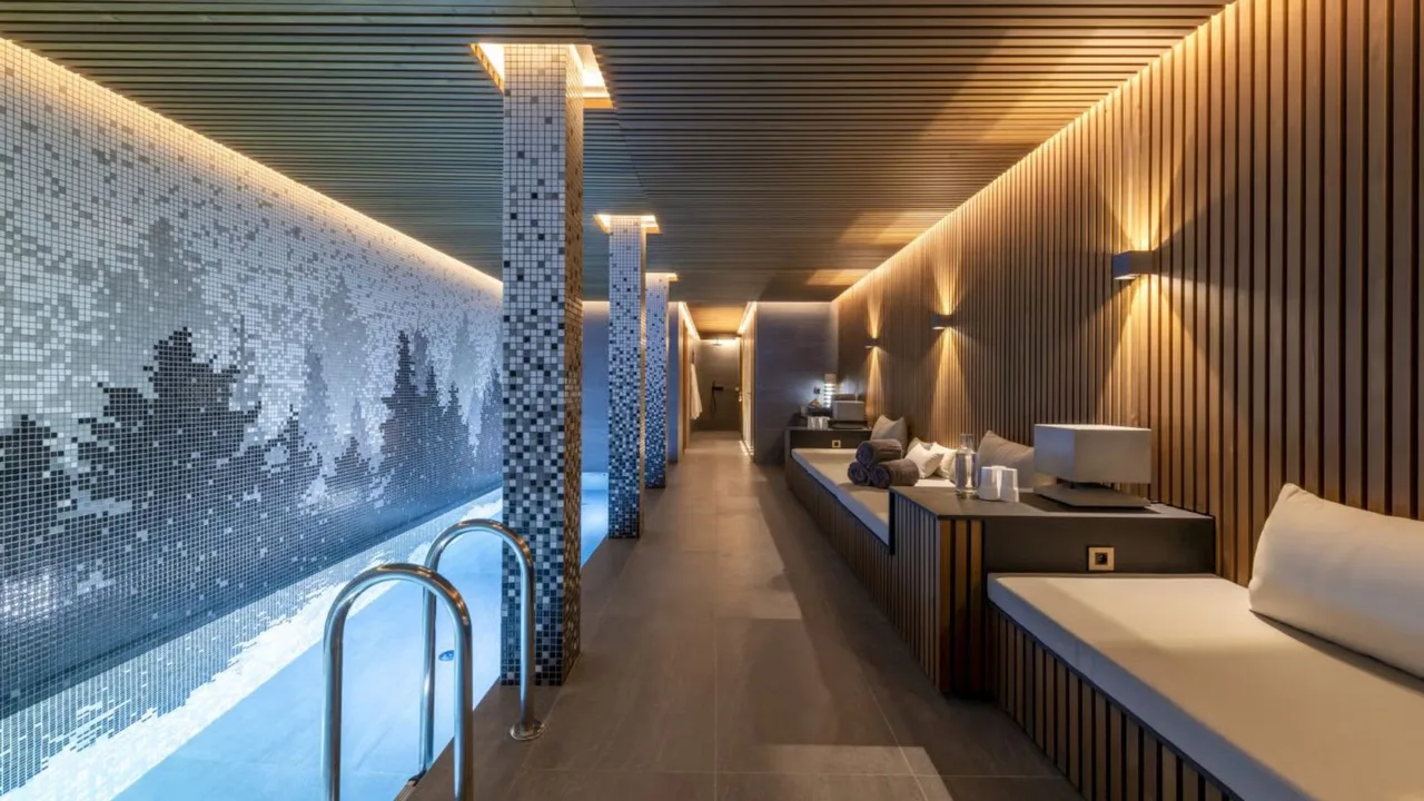 Exclusive Chalet With Indoor Swimming Pool photo 3