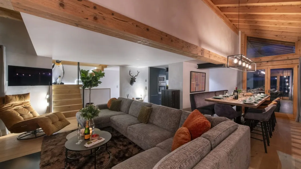 Chalet Douillet avec Jacuzzi Extérieur, photo 2