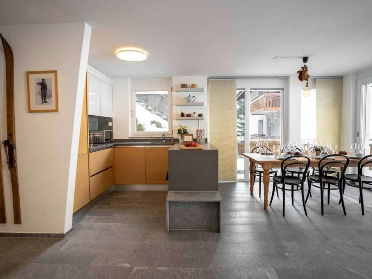Bright Duplex Apartment With Iconic Views photo 3