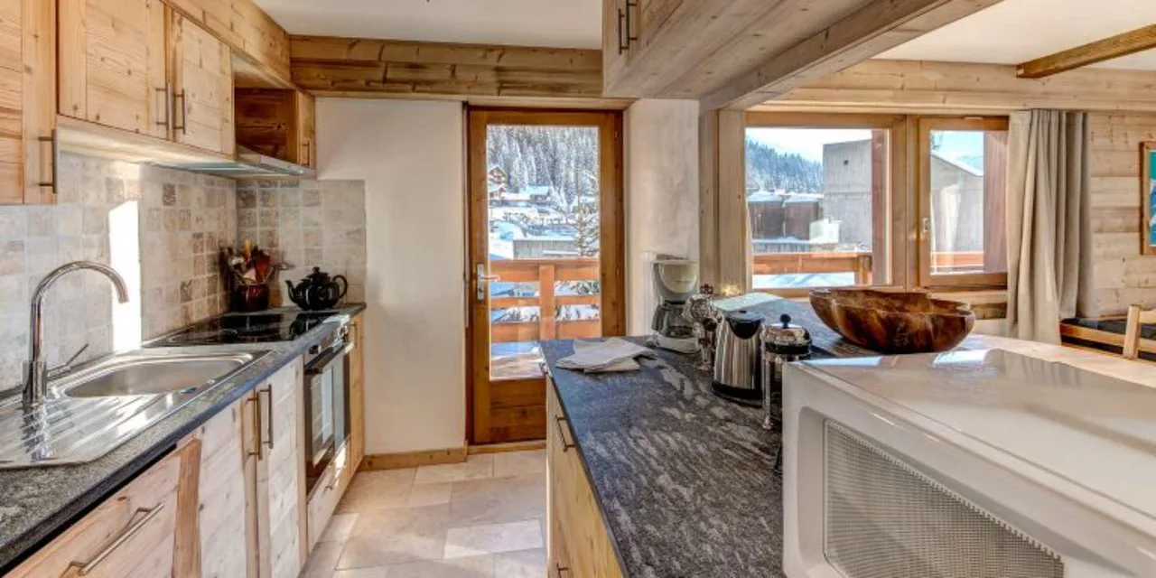 Appartement Lumineux d'Angle avec Vues sur les Montagnes, photo 5