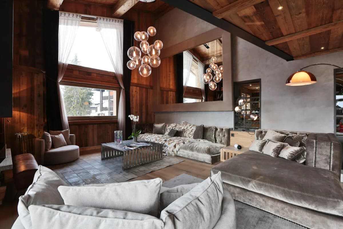 Chalet en Emplacement Privilégié Avec Confort Luxueux, photo 2