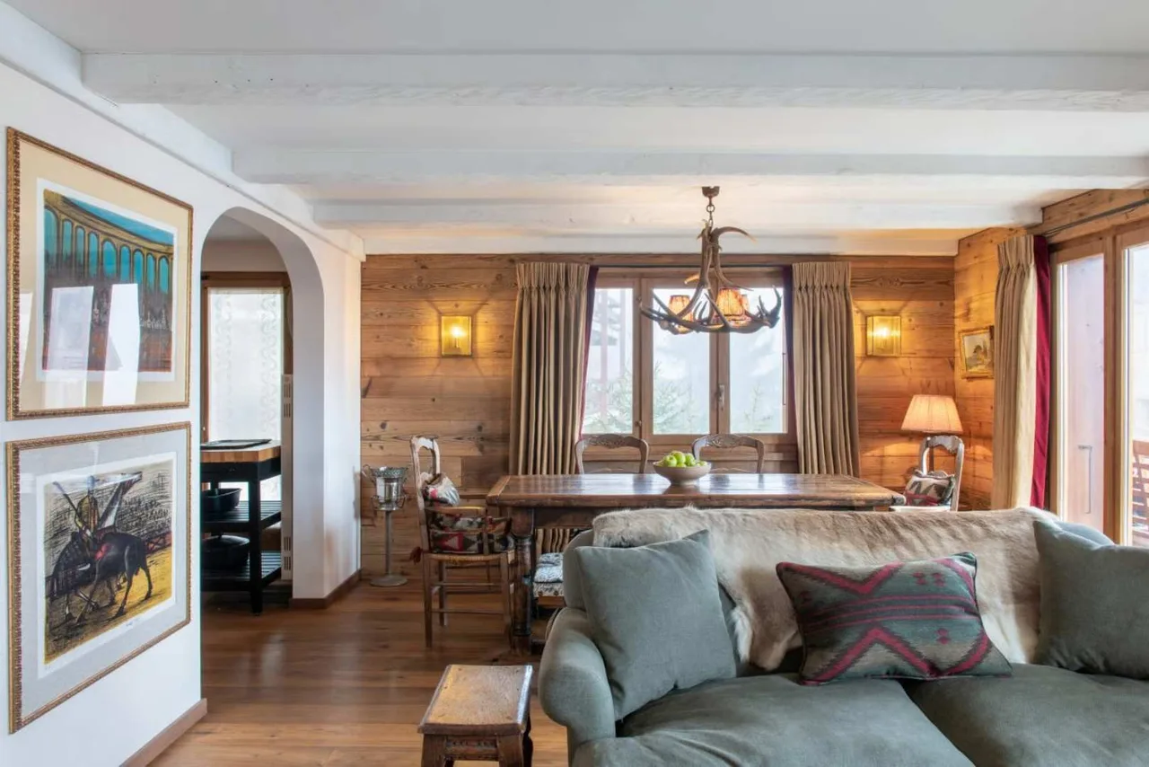 Verbier-Haus mit Balkon und Bergblick, Foto 5