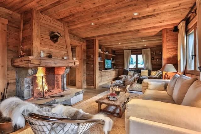 Cozy Luxury Chalet near Rochebrune Peaks