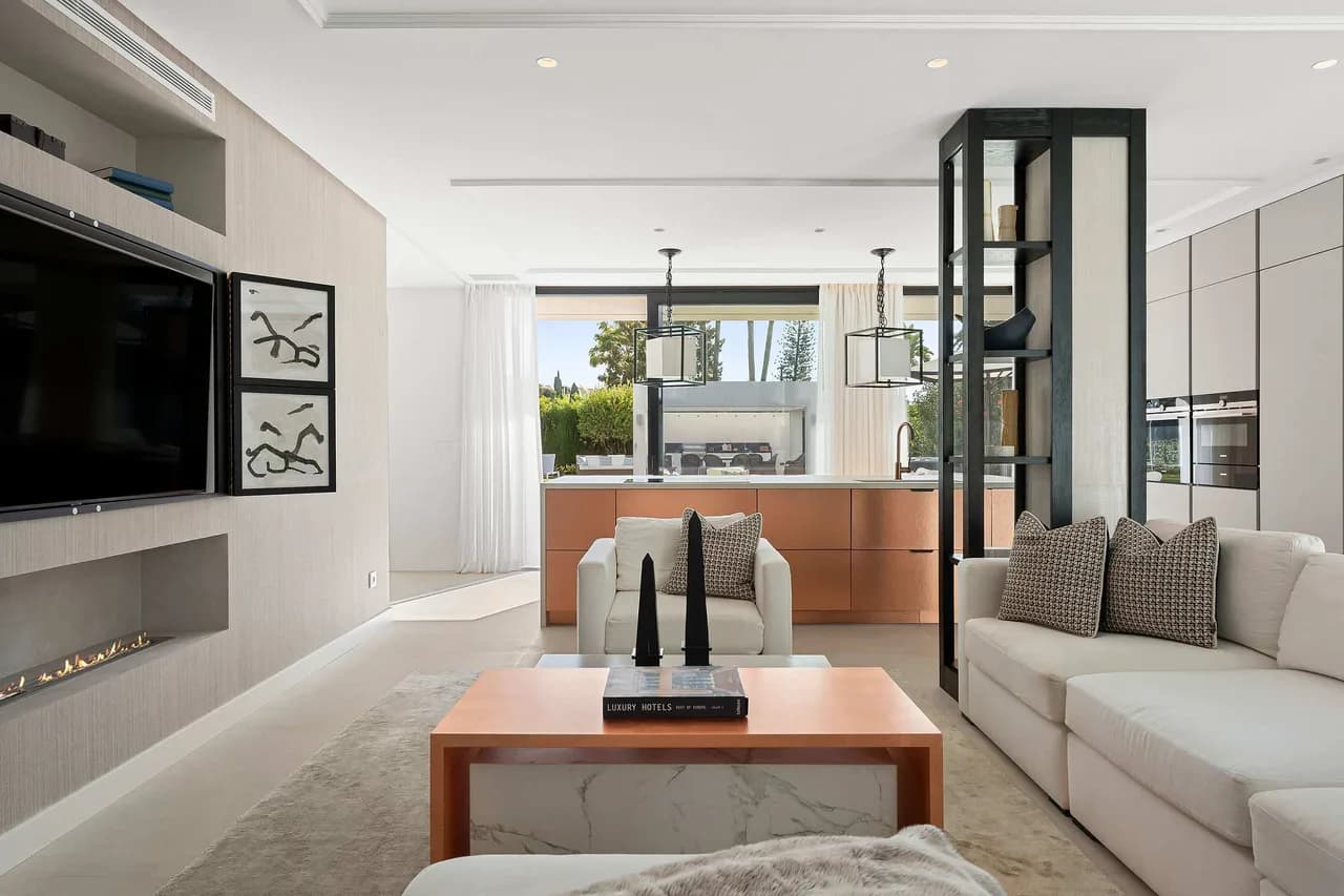 Villa with Private Heated Pool in Marbella, Foto 5