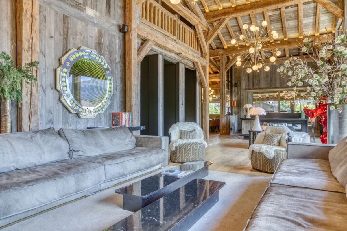 Modernes Fünf-Ebenen-Chalet mit privatem Aufzug, Foto 3
