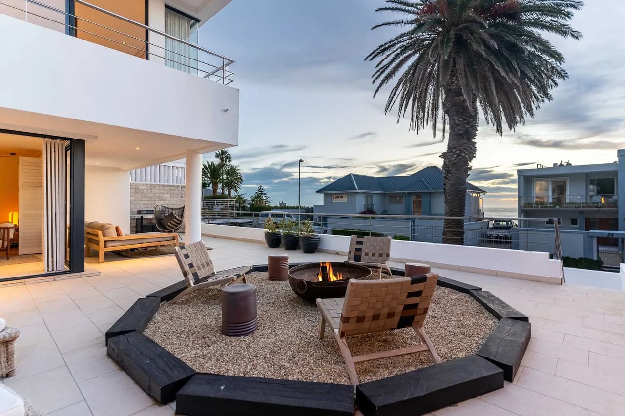 Seaside View Five Bedroom Villa in Camps Bay, Foto 4