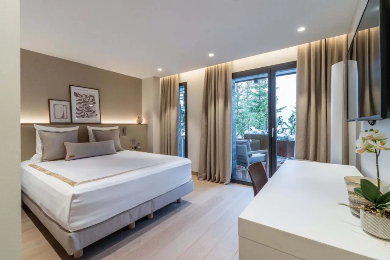 Gran residencia alpina con piscina climatizada, foto 3
