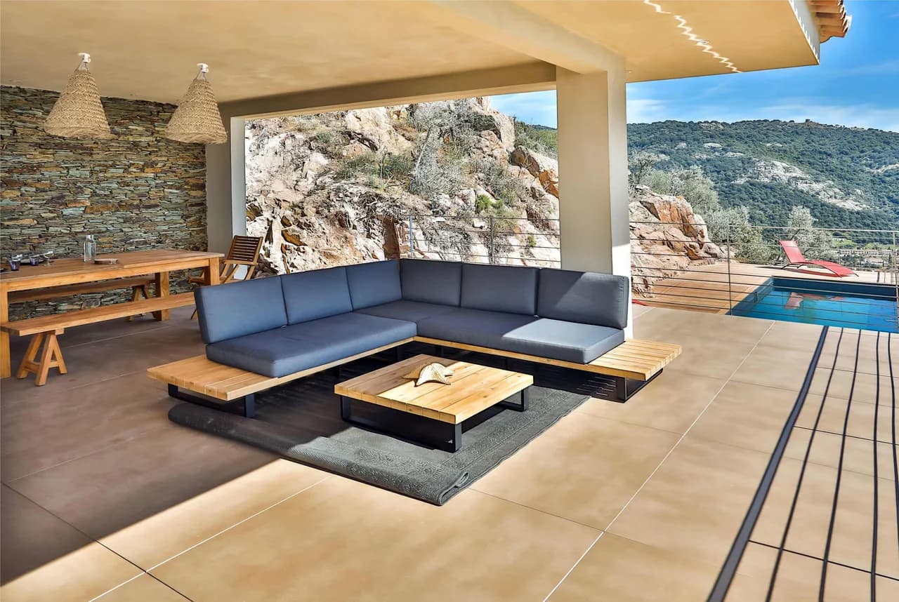 Accessible Luxury Villa Near Beach in Corsica photo 5