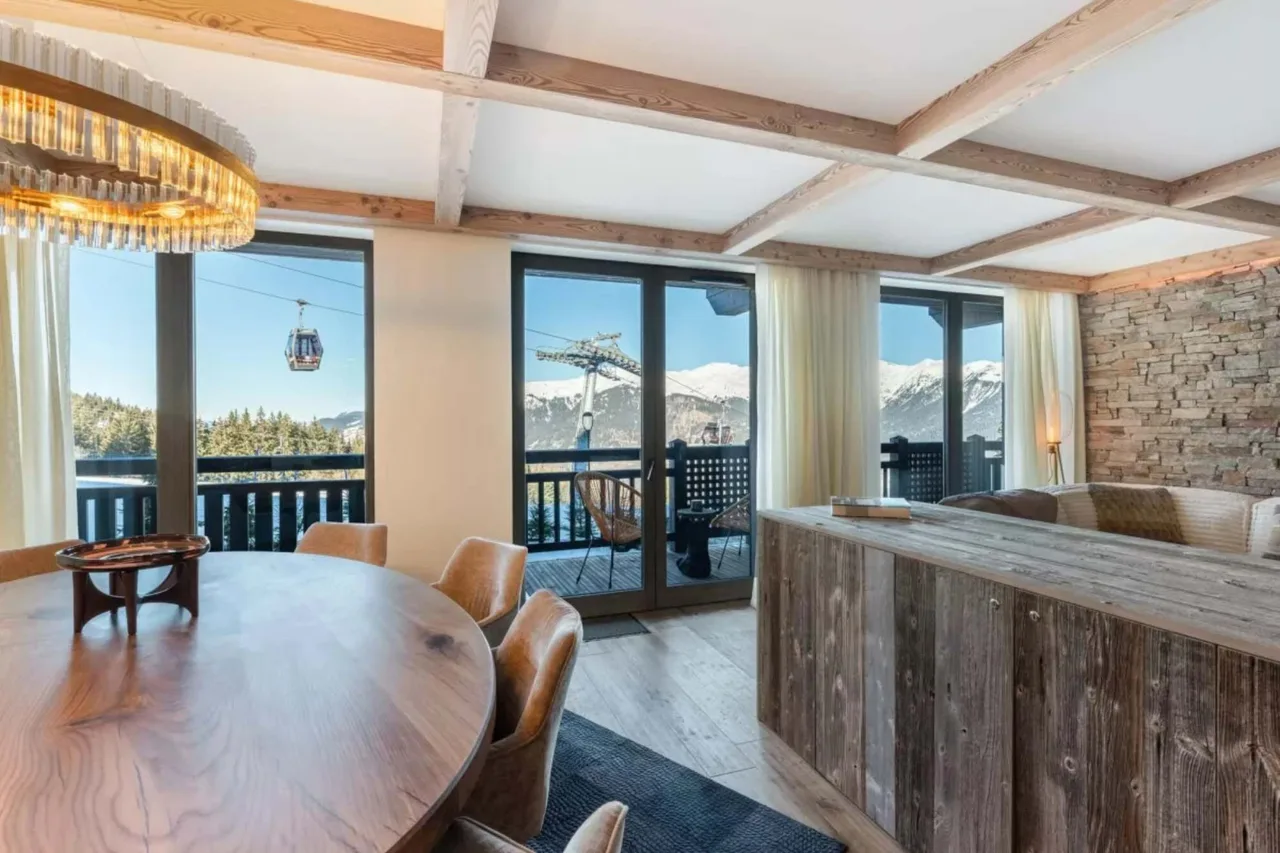 Escapada Contemporánea en Courchevel con Acceso a Jacuzzi, foto 5