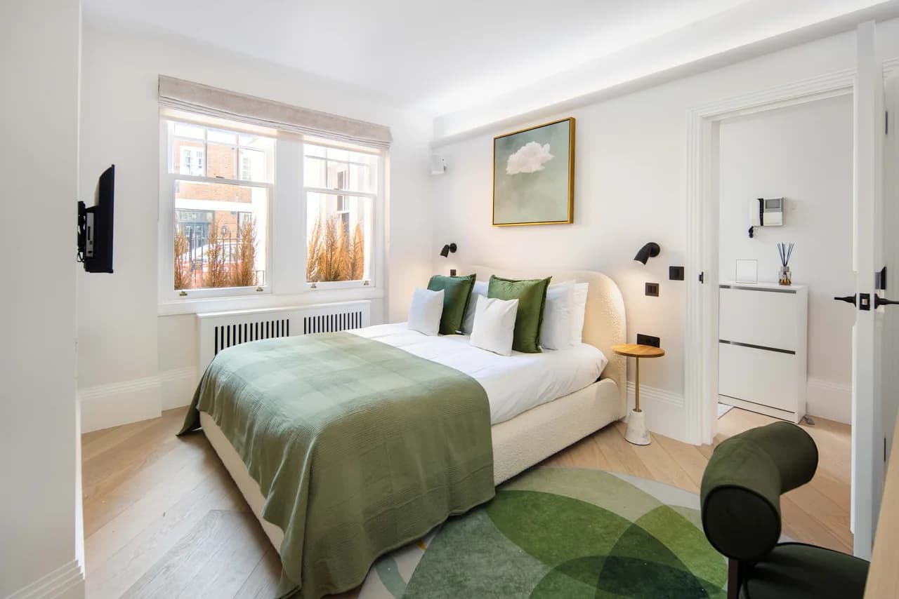 City View Two Bedroom Villa in London, photo 3