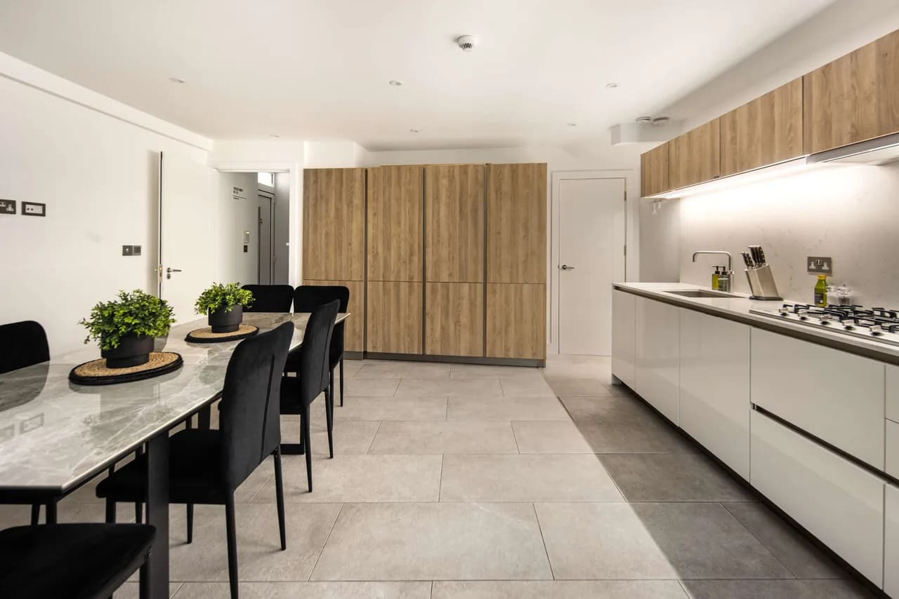 Elegant Townhouse Near Bond Street in London, Foto 2