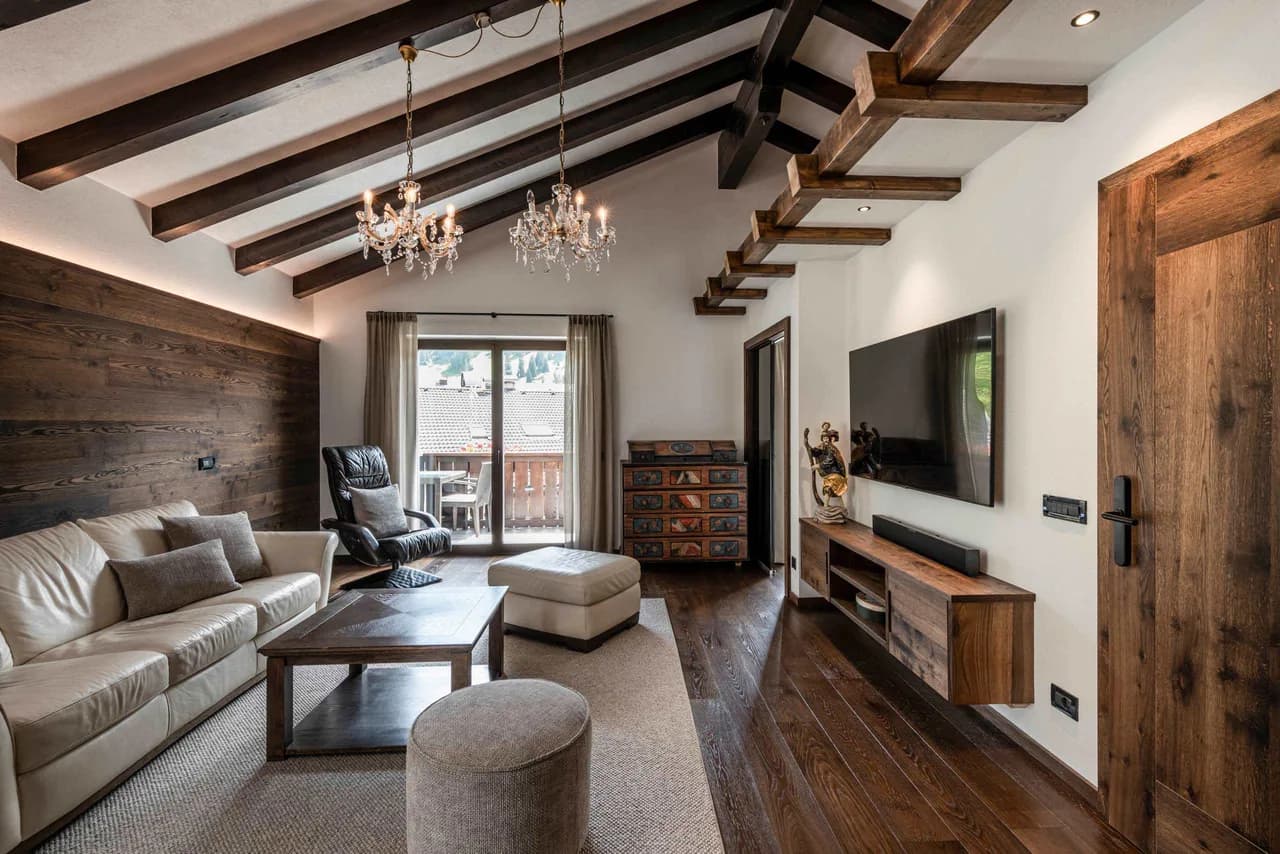 Modernes Berg-Apartment mit eleganten Merkmalen, Foto 2