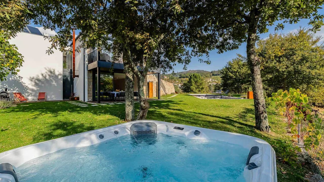 Luxusvilla mit beheiztem Salzwasserpool, Foto 4