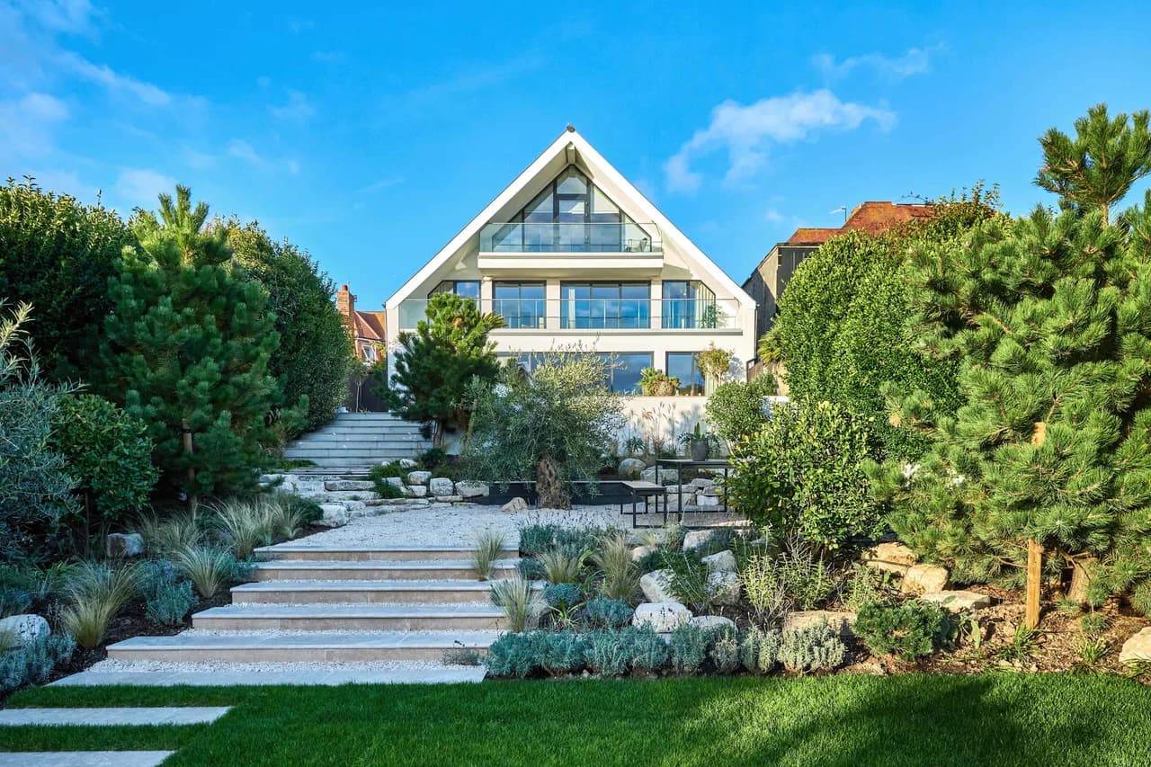 Villa de Lujo en Brighton Frente al Mar con Piscina Privada y Vistas Impresionantes, foto 4