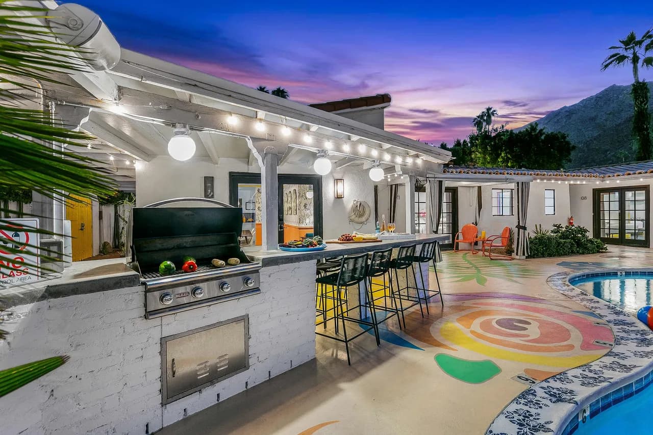 Sprawling Twenty-Three Bedroom Resort in Palm Springs, foto 5